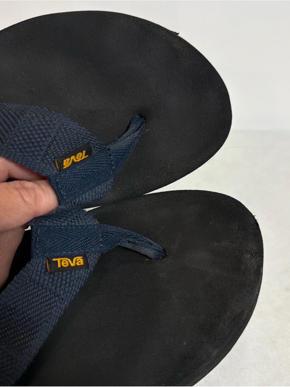 Teva Men's Black/ Navy Lightweight Comfort Outdoor Thong Flip Flop Sandals Sz 9 - Picture 5 of 6